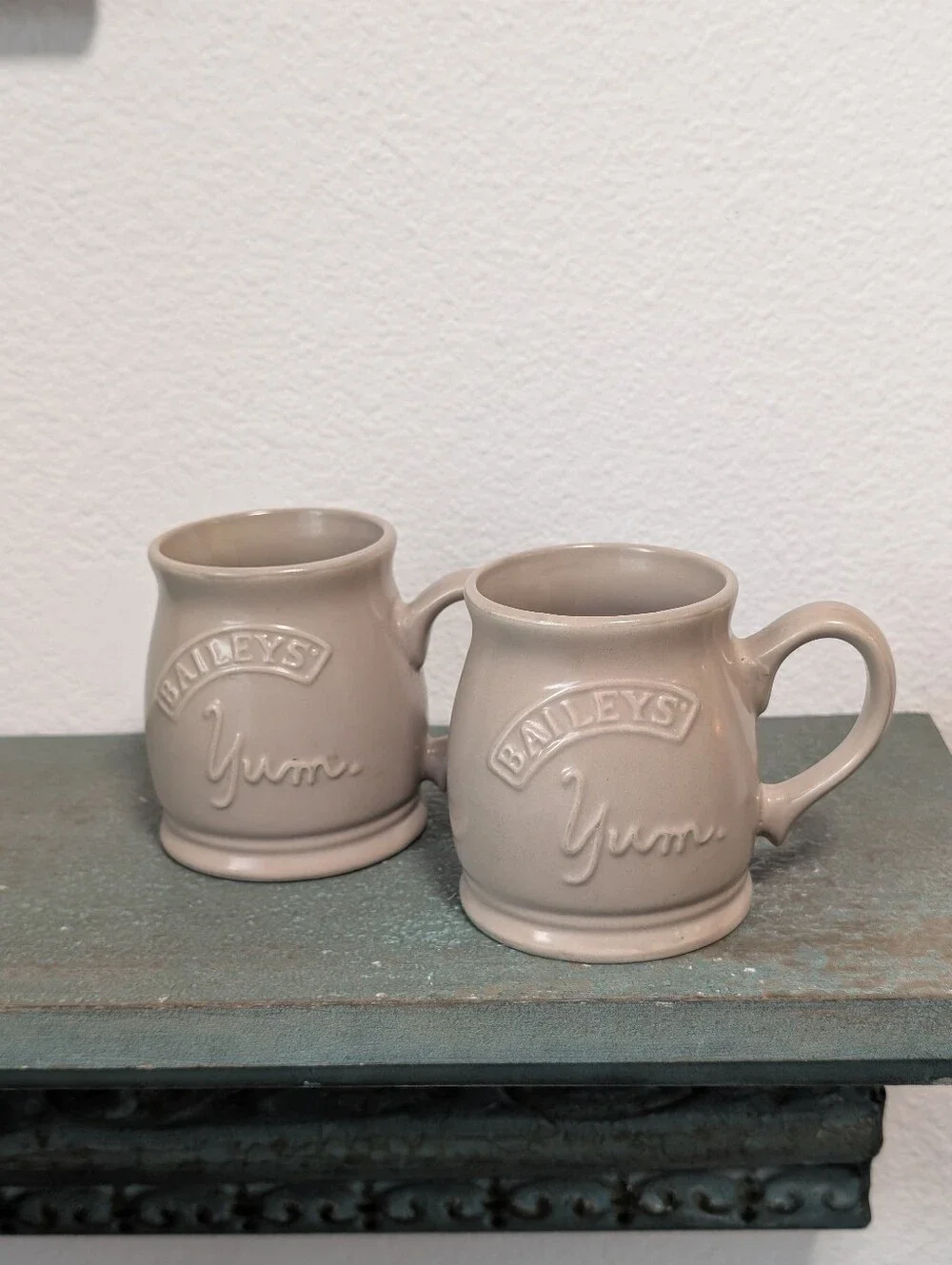 Bailey’s Yum Gotcha! Mugs Set of 2 Beige 4” Tall,  12 Ounce Coffee Tea